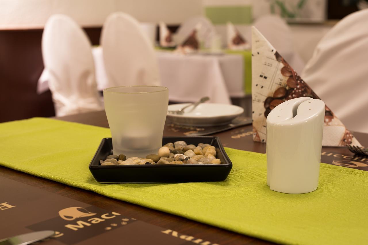 Hotel Am Markt Ehrenfriedersdorf Ngoại thất bức ảnh